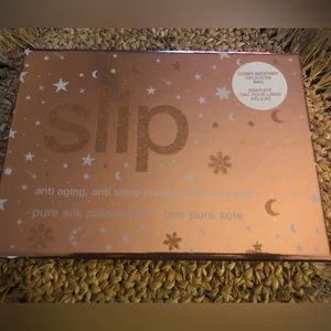 Slip Silk Pillowcase